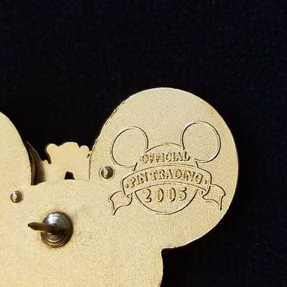Disney Pin Chip Dale Disneyland 2005 Collection Mickey Ears Background 35427 PoP - Picture 4 of 9